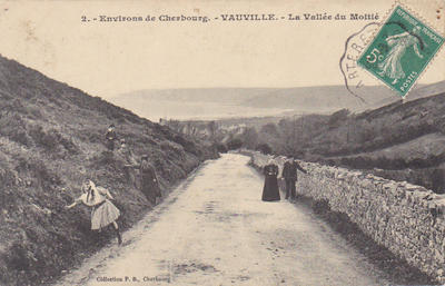 CPA50VAU2610172 - Philatelie - Carte postale ancienne de la Vallée du Moitié de Vauville  - Cartes postales anciennes de collection