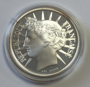 100F-1988-BE/1, Philatélie 50, Pièce de 100 F 1988 FRATERNITE - BE