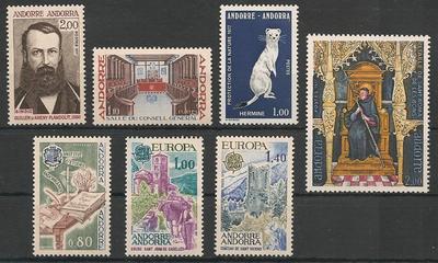 1977 - Philatélie - Année complète de timbres d'Andorre 1977 - Timbres de collection