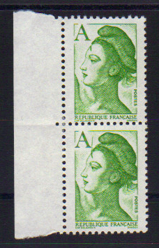 2423c - Philatelie - timbre de France avec variété