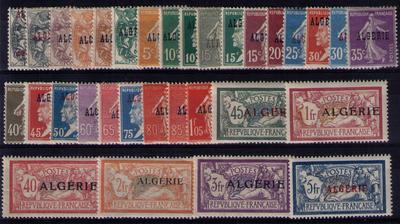 1/33 - Philatélie 50 - timbres d'Algérie avant indépendance - timbres de colelction de colonies françaises