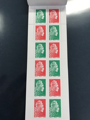 C1525A-2 - Philatelie - carnet de timbres de France Marianne l'Engagée