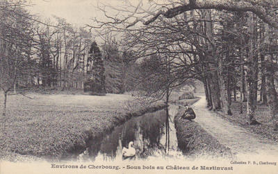 CPA50MAR25101713 - Philatelie - Carte postale ancienne Sous bois au Château de Martinvast - Cartes postales anciennes de collection