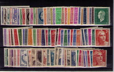 FRC1945 - Philatélie 50 - année complète de timbres de France 1944 - timbres de France de collection