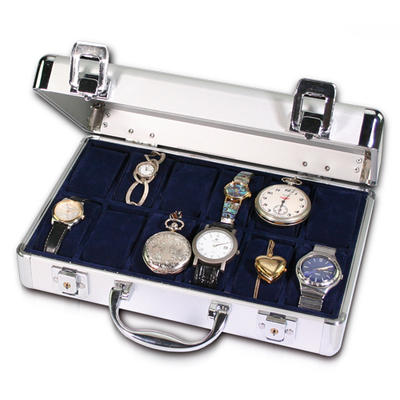 ID265 - Philatélie 50 - malette pour montres - SAFE