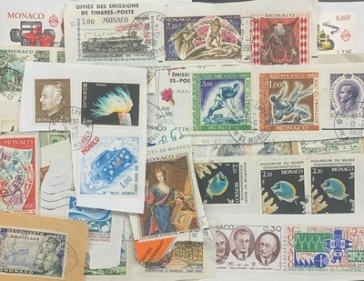 100 g Monaco - Philatelie - 100 grammes de timbres de Monaco