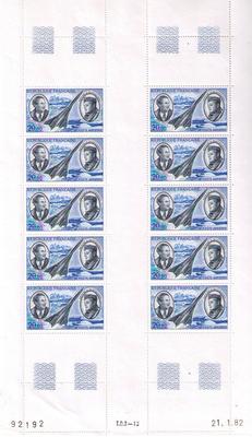 PA44c - Philatélie 50 - timbre de France Poste Aérienne N° Yvert et Tellier 44c en feuille