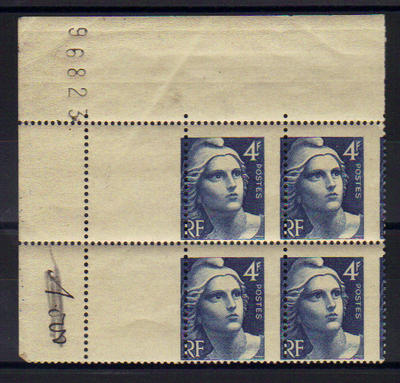 VAR725x4 - Philatelie - timbres de France avec variété