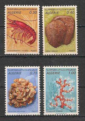 YT510-513 - Philatélie - Timbres de collection d'Algérie après indépendance